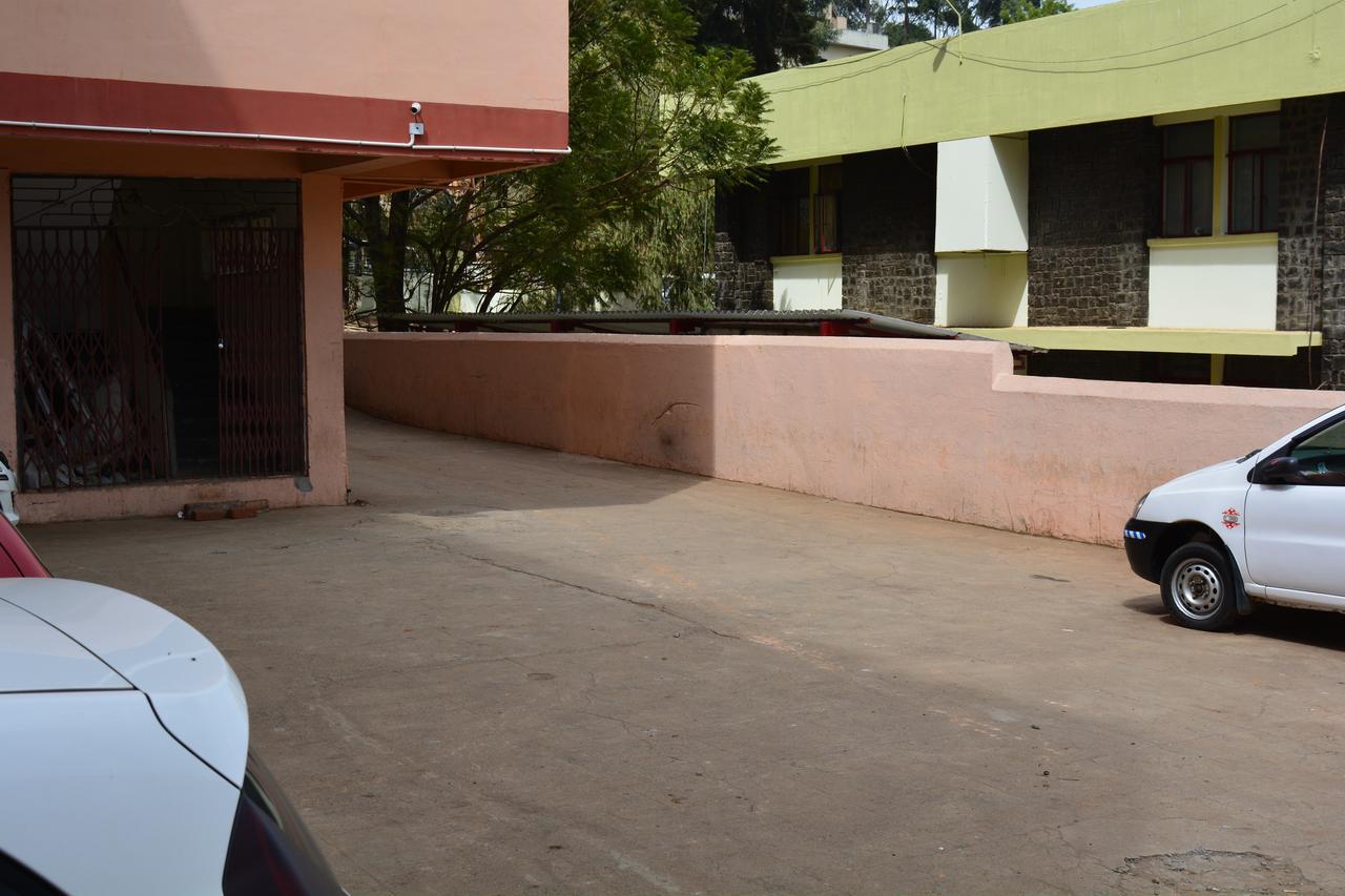 Hotel Blue Hills International Ooty Εξωτερικό φωτογραφία